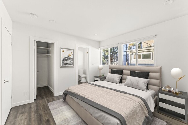 4323 Van Nuys Blvd, Unit 5 in Los Angeles, CA - Building Photo - Building Photo