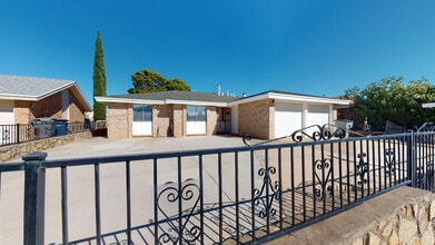 6029 Belladonna Cir in El Paso, TX - Building Photo - Building Photo
