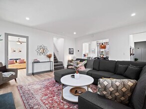 432 N Firestone Blvd in Akron, OH - Building Photo - Building Photo