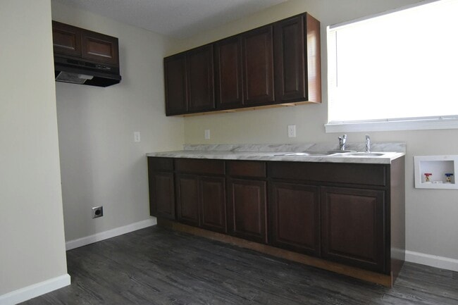 4551 Sunny View Dr in Memphis, TN - Building Photo - Building Photo