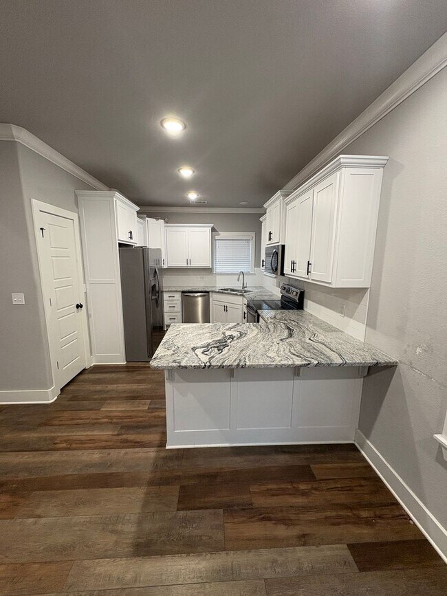 3211 SW Warberry Ave in Bentonville, AR - Building Photo - Building Photo