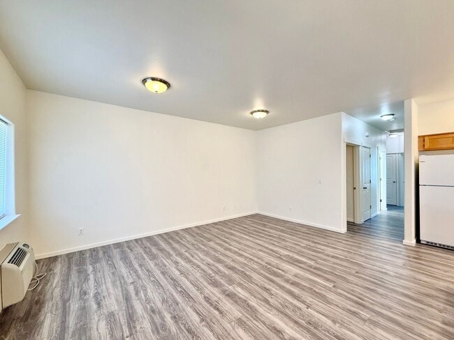 2223 Jakob Ave in La Grande, OR - Building Photo - Building Photo