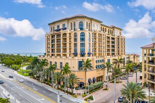 Villas of Positano in Hollywood, FL - Building Photo