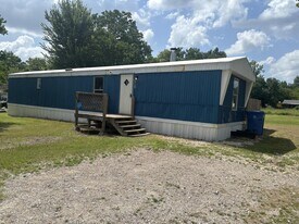 601 Lubbock St in Lufkin, TX - Building Photo