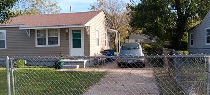 548 E Woodrow St in Tulsa, OK - Building Photo - Building Photo