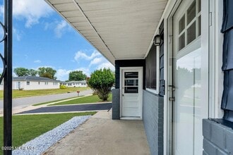 24 Liberta Dr in Toms River, NJ - Building Photo - Building Photo