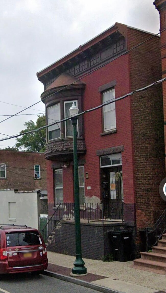 property at 542 1st St
