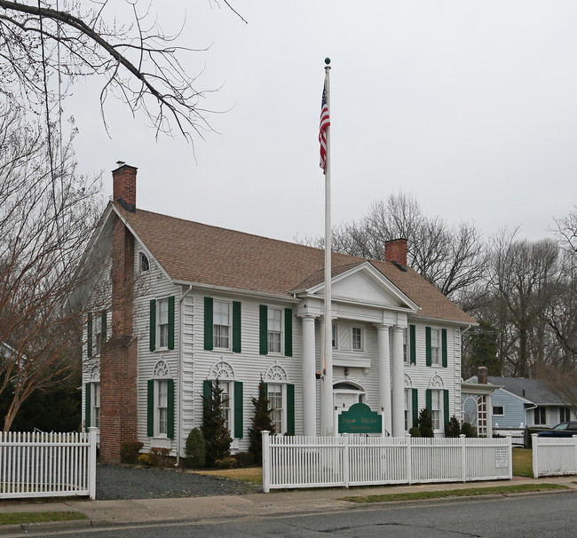 Pagan Fletcher House Apartments in Valley Stream, NY - Building Photo - Building Photo