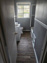 2401 Coronet Pl in Jackson, MS - Foto de edificio - Building Photo