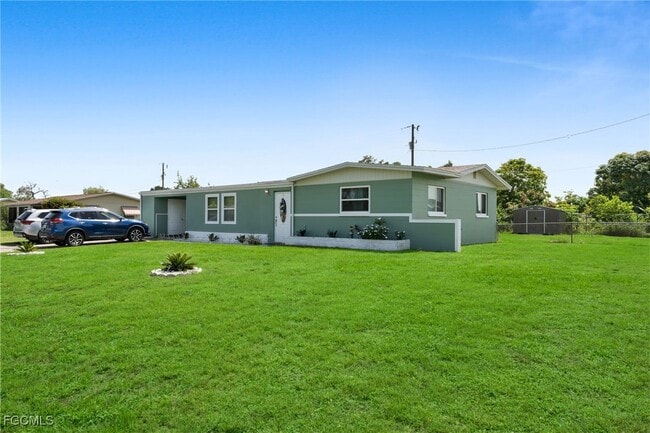 property at 102 Oleander Rd