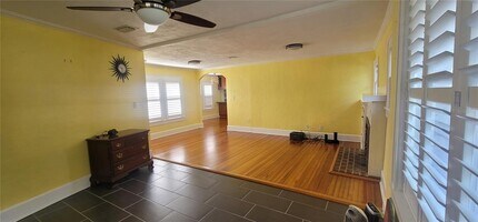 3026 Burlington Ave N in St. Petersburg, FL - Building Photo - Building Photo