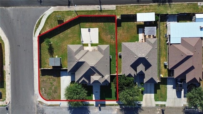 910 S Nebraska St in Alton, TX - Building Photo - Building Photo