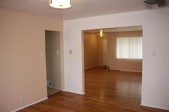 3508 Piermont Dr NE in Albuquerque, NM - Building Photo - Building Photo