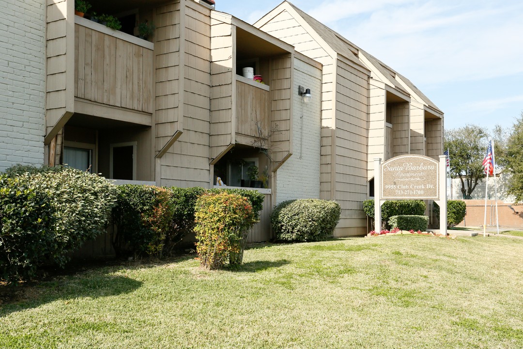 Santa Barbara Apartments in Houston, TX - Building Photo