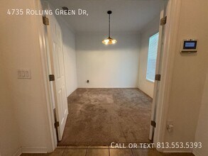 4735 Rolling Green Dr in Wesley Chapel, FL - Building Photo - Building Photo