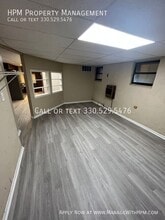 11 S Highland Ave in Akron, OH - Building Photo - Building Photo