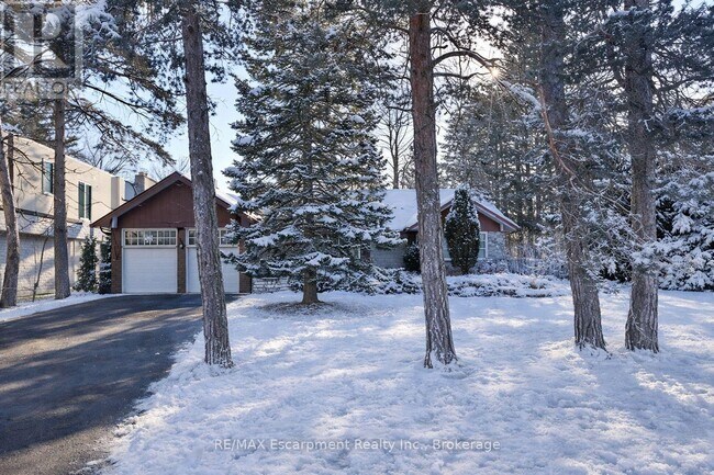 property at 1336 Queen Victoria Ave