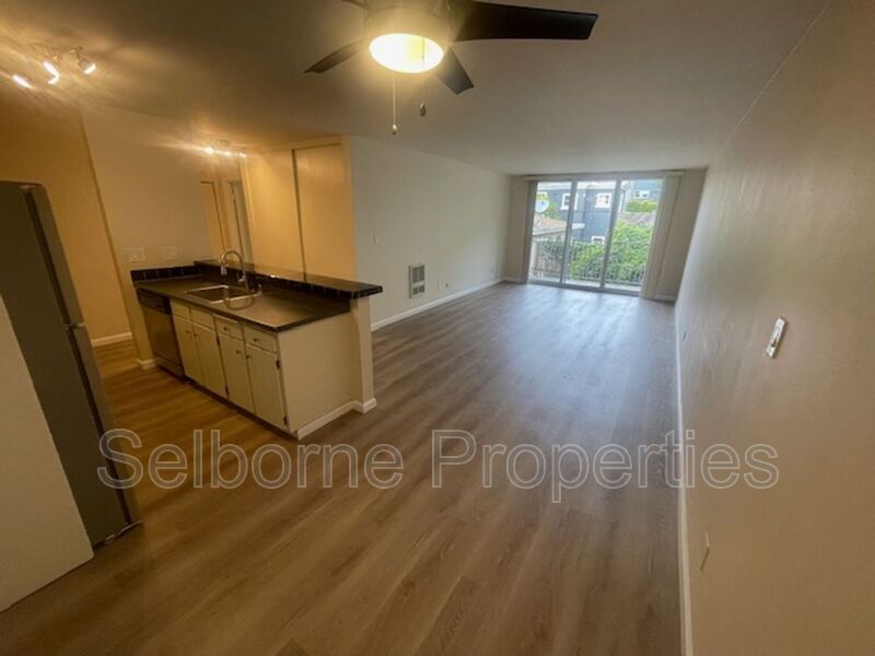 765 Rand Ave in Oakland, CA - Building Photo