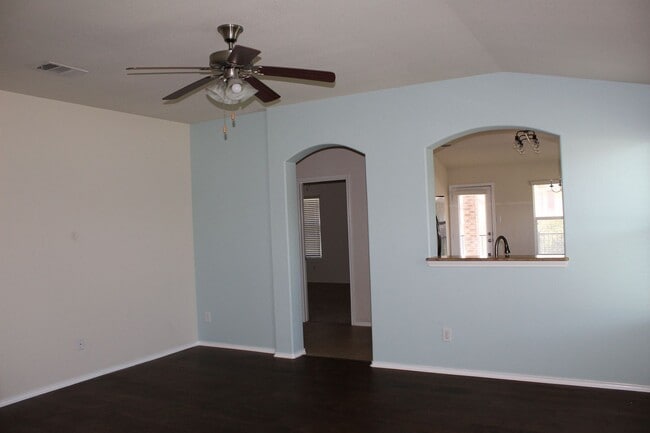 9916 Orion Dr in Temple, TX - Building Photo - Building Photo
