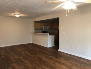 Southern Edge Condo - Close to Campus in Auburn, AL - Building Photo - Building Photo