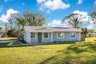 716 69th Ave W in Bradenton, FL - Building Photo - Building Photo