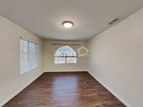 7556 E Natal Ave in Mesa, AZ - Building Photo - Building Photo