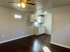 904 N Peoria Ave in Tulsa, OK - Building Photo - Building Photo