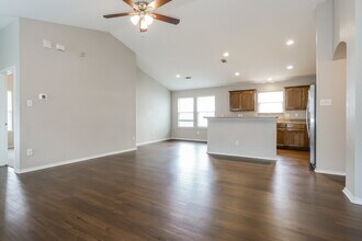 1144 Browntop St in Crowley, TX - Building Photo - Building Photo