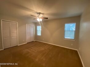 8050 Voltaire Ct E in Jacksonville, FL - Building Photo - Building Photo