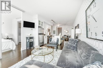 103-2103 The Queensway in Toronto, ON - Building Photo - Building Photo