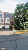7566 Grey Goose Way in Alexandria, VA - Building Photo