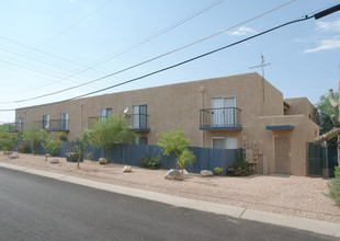 Fairview Village Apartments professionally... in Tucson, AZ - Foto de edificio - Building Photo