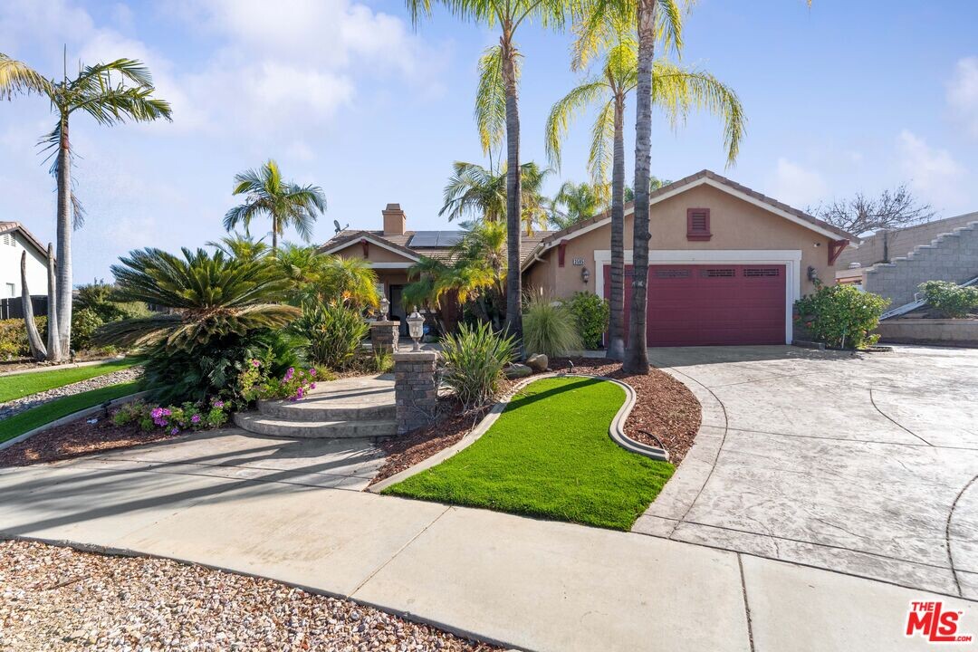3585 Ambrose Cir in Corona, CA - Building Photo