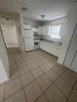 2856 NW 14th St in Fort Lauderdale, FL - Building Photo