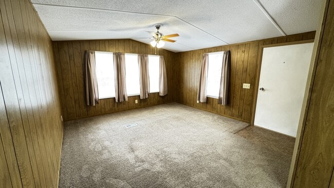 115 Duck Pond Ln in Richlands, NC - Building Photo - Building Photo