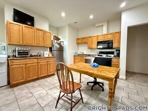 27 Orkney Rd in Boston, MA - Building Photo - Building Photo