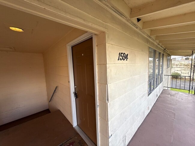 1594 Tripp St SE in Salem, OR - Building Photo - Building Photo