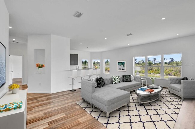 8001 Leonardo St in Sebring, FL - Building Photo - Building Photo