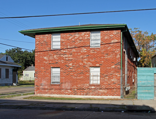 1201 Columbus St in New Orleans, LA - Building Photo - Building Photo