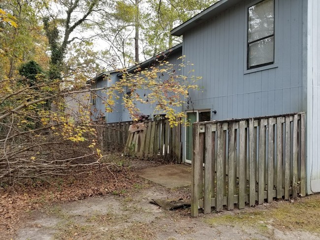 Aftonshire Quad-2 in Fayetteville, NC - Building Photo - Other