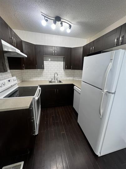 9811-9110 110 Ave in Fort St John, BC - Building Photo - Building Photo