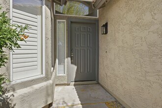 2642 E Hartford Ave in Phoenix, AZ - Building Photo - Building Photo