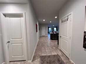 3916 Ridgeway Ln in Lantana, TX - Building Photo - Building Photo