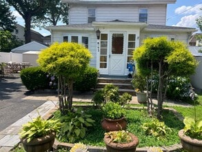 93 Beech St in Belleville, NJ - Building Photo - Building Photo
