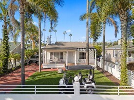 864 Loring St in San Diego, CA - Building Photo