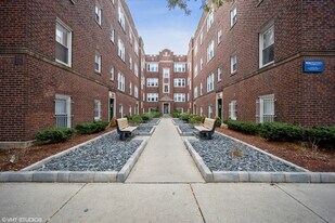 3244 N Clifton Ave Apartments