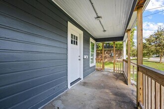 1708 N Woods St in Sherman, TX - Building Photo - Building Photo