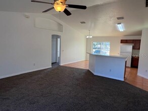 16 Oak Cir in Ocala, FL - Building Photo - Building Photo