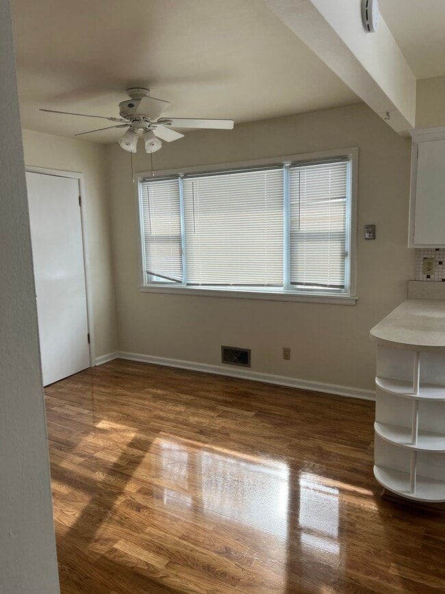 6541 N Fresno St in Milwaukee, WI - Building Photo - Building Photo