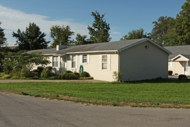 Mary Helen Manor Duplexs in New Albany, IN - Building Photo - Building Photo